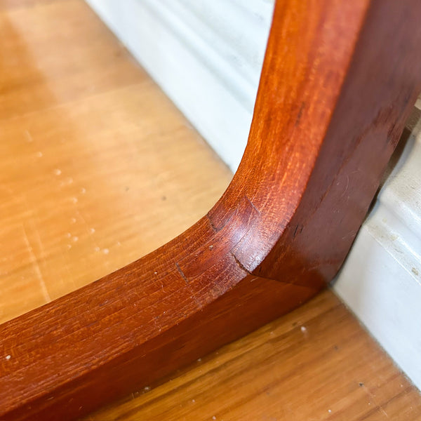 TELEPHONE TABLE