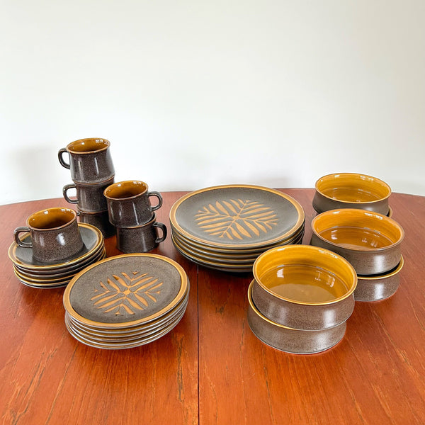 MIKASA OLYMPUS DINNERWARE JAPAN