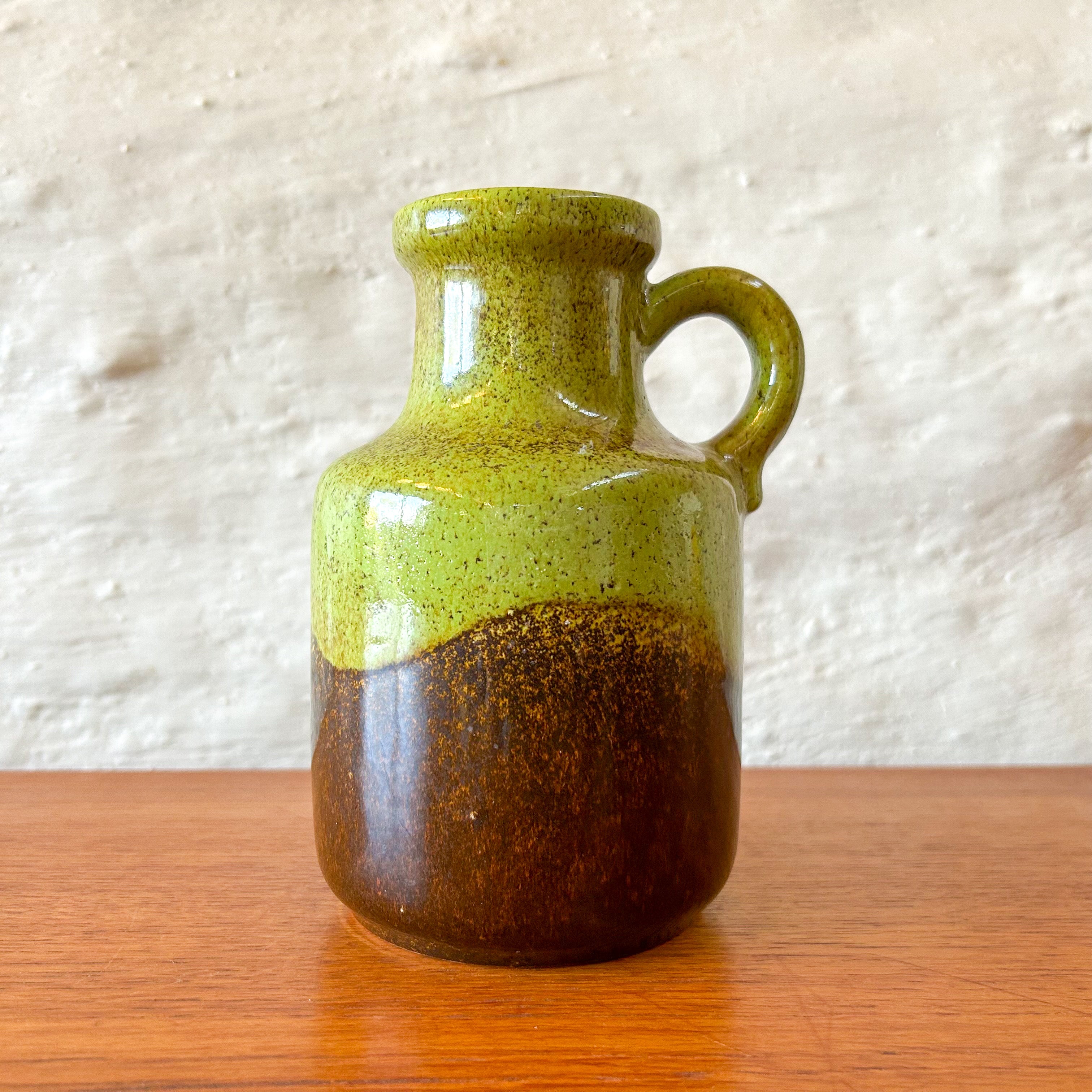 WEST GERMAN POTTERY VASE 414-16 SCHEURICH – HEY JUDE WORKSHOP