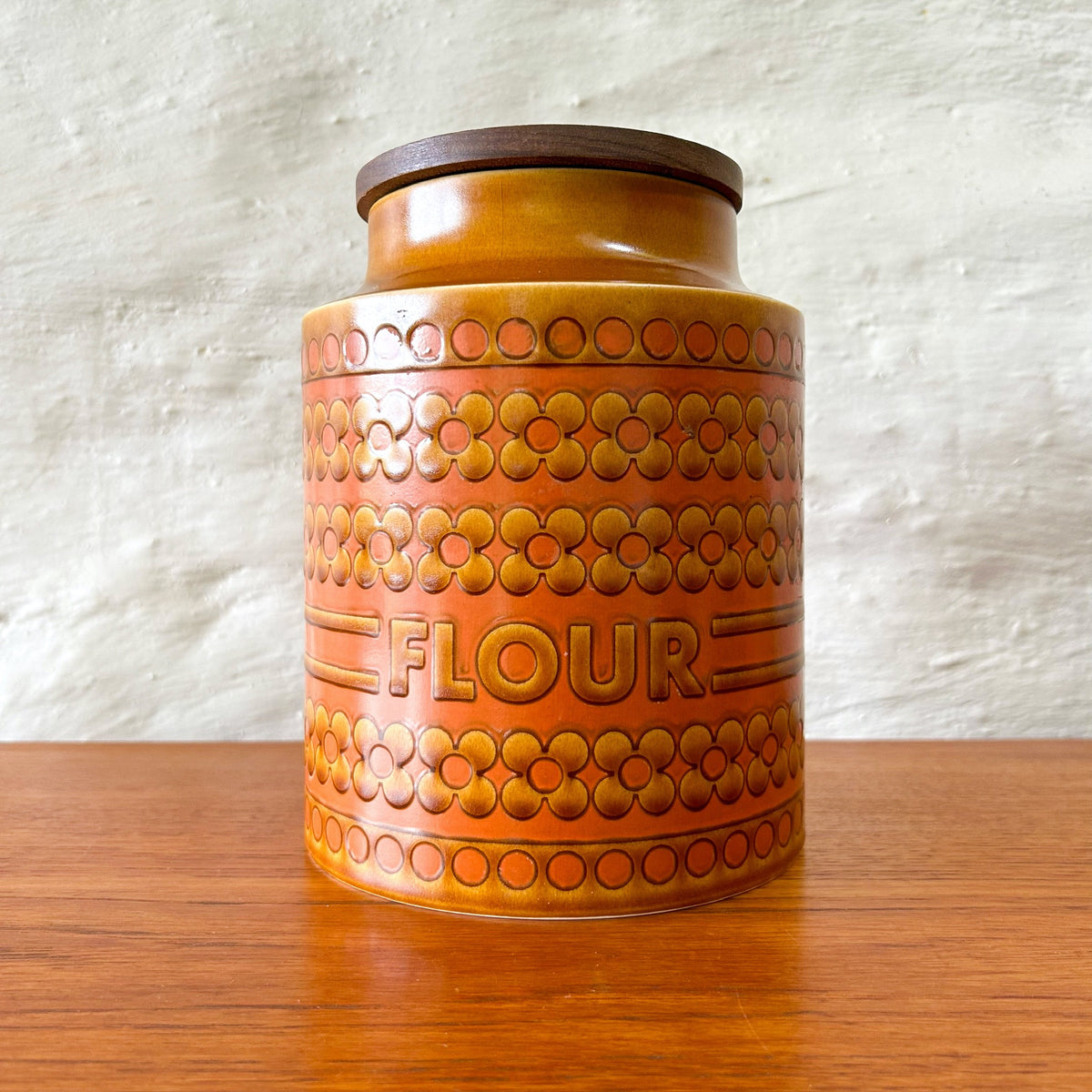 HORNSEA SAFFRON CANISTERS (1965-67)