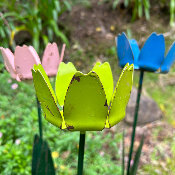 METAL PETALS