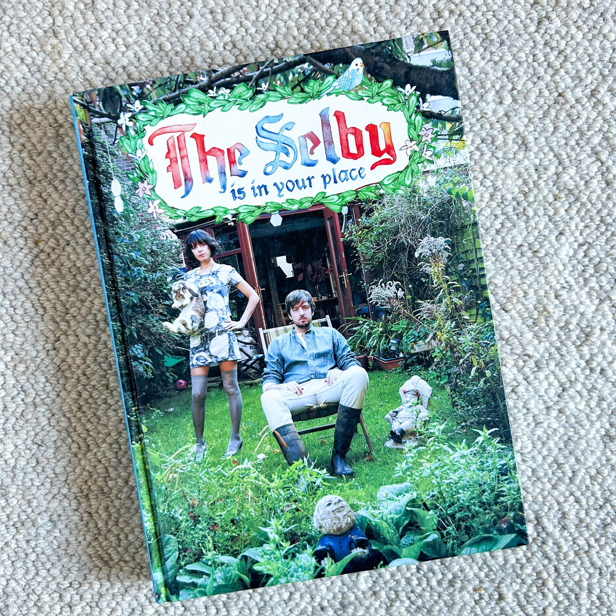 洋書 The Selby is in your place Amazon.com: The Selby is in Your Place: 9780810984868: Todd Selby
