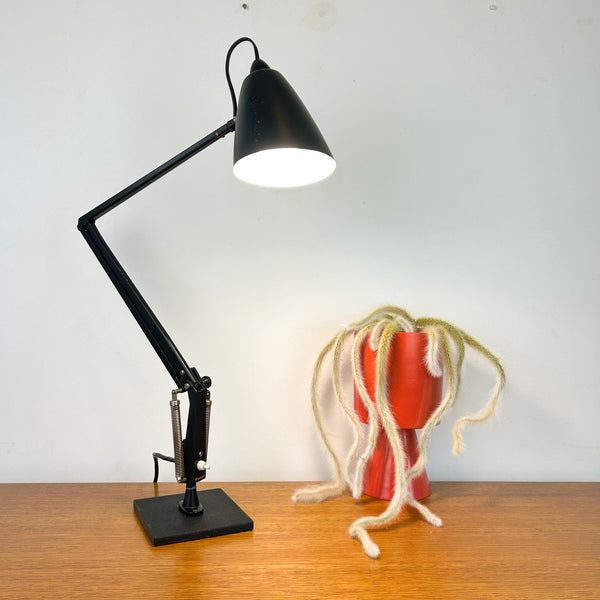 PLANET STUDIO K DESK LAMP BLACK