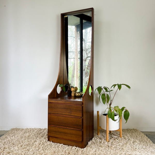 RULA DRESSING TABLE