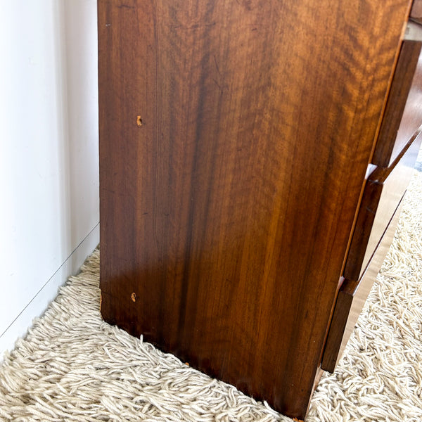 RULA DRESSING TABLE