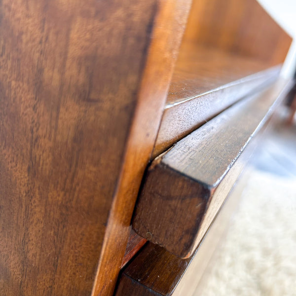 RULA DRESSING TABLE