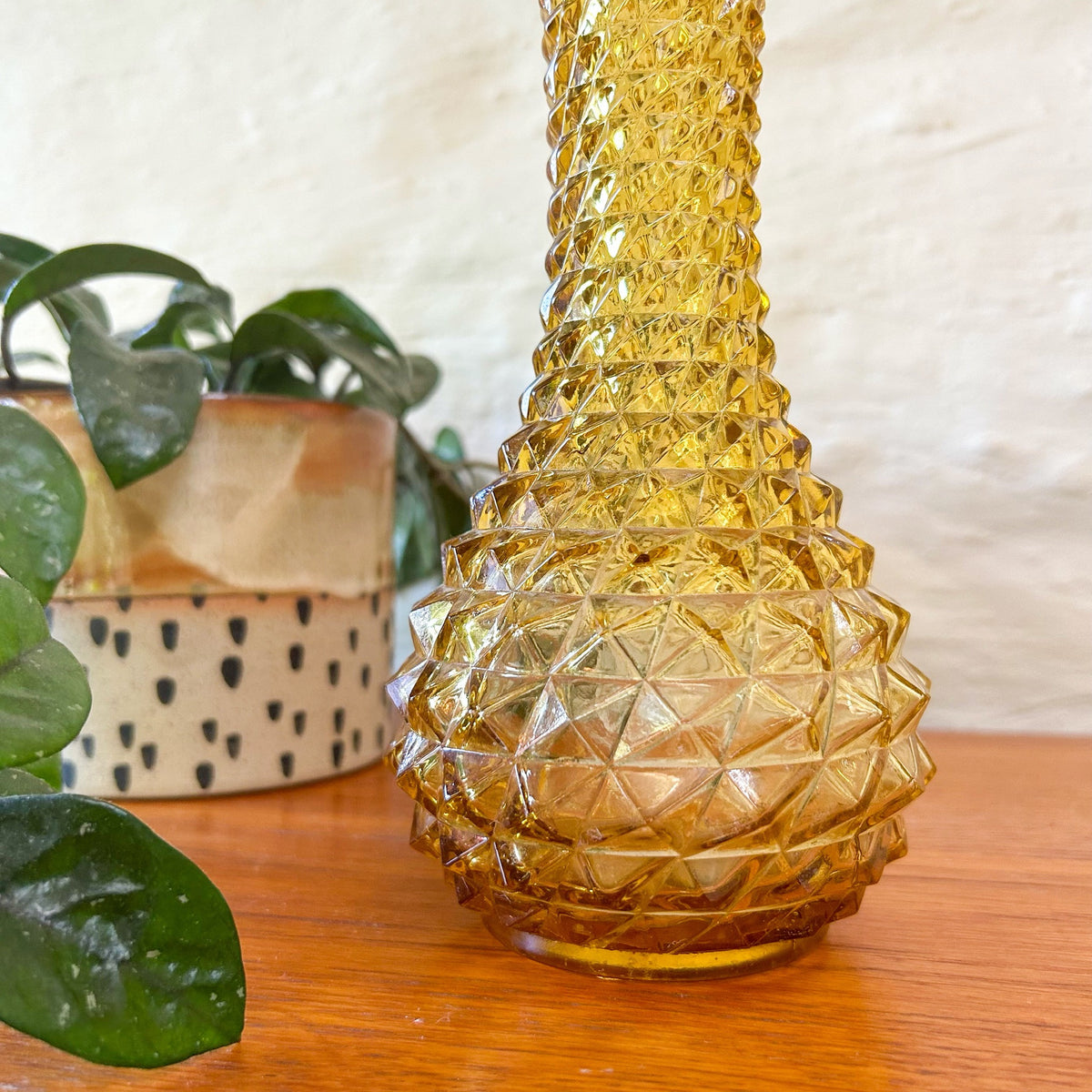 AMBER DIAMOND CUT VASE