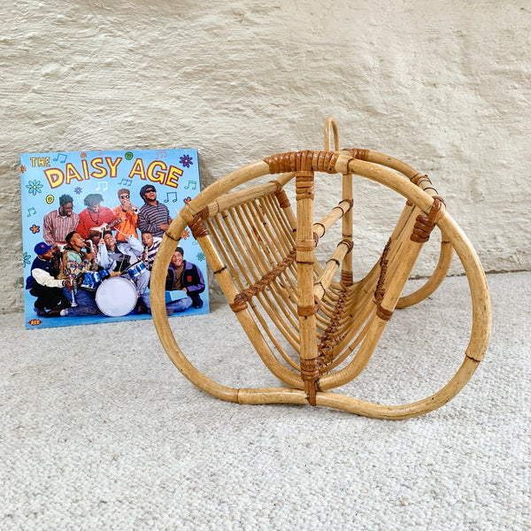 RATTAN MAGAZINE RACK