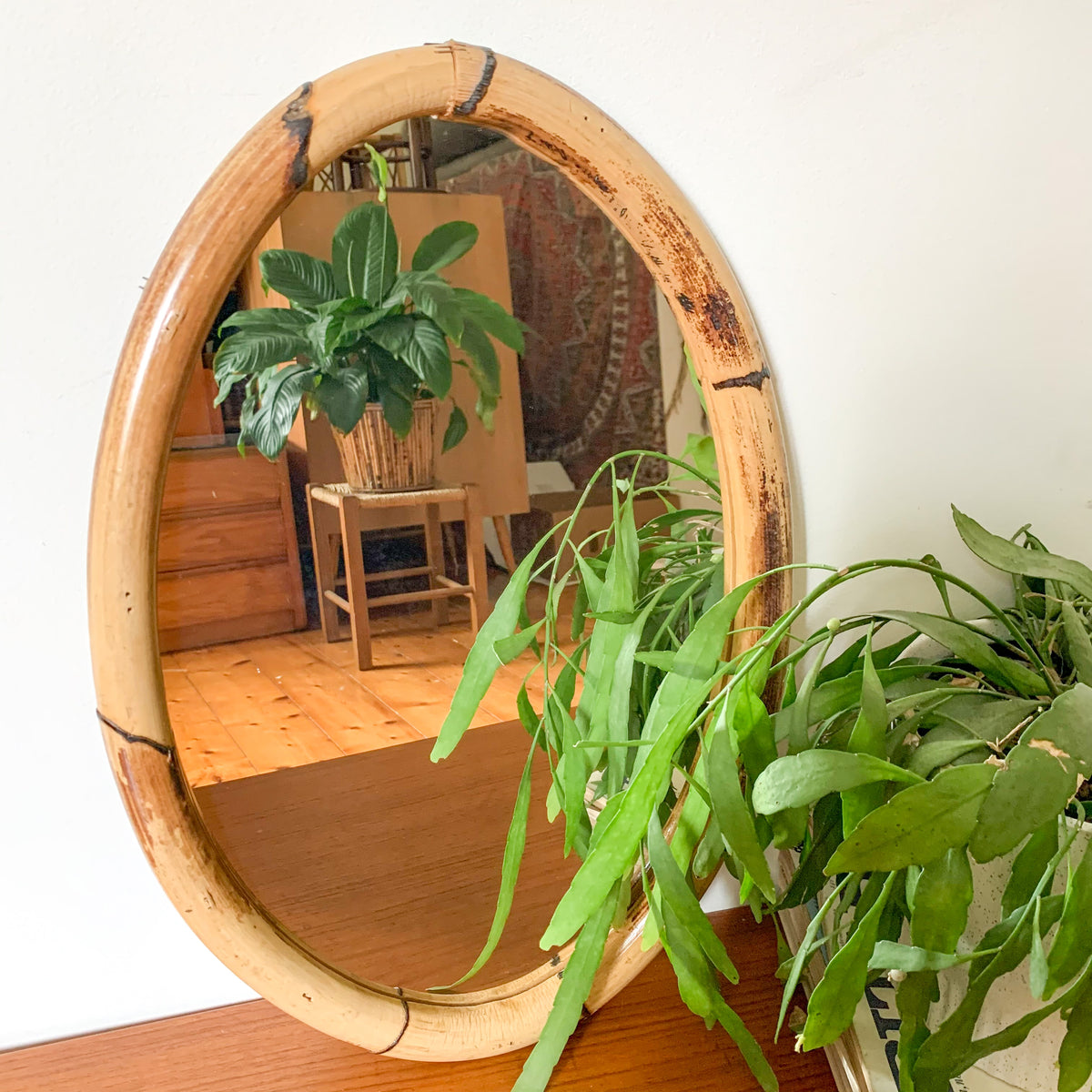 OVAL RATTAN WALL MIRROR