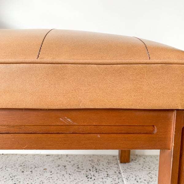 GAINSBOROUGH TELEPHONE TABLE - HEY JUDE WORKSHOP • Vintage furniture & wares.