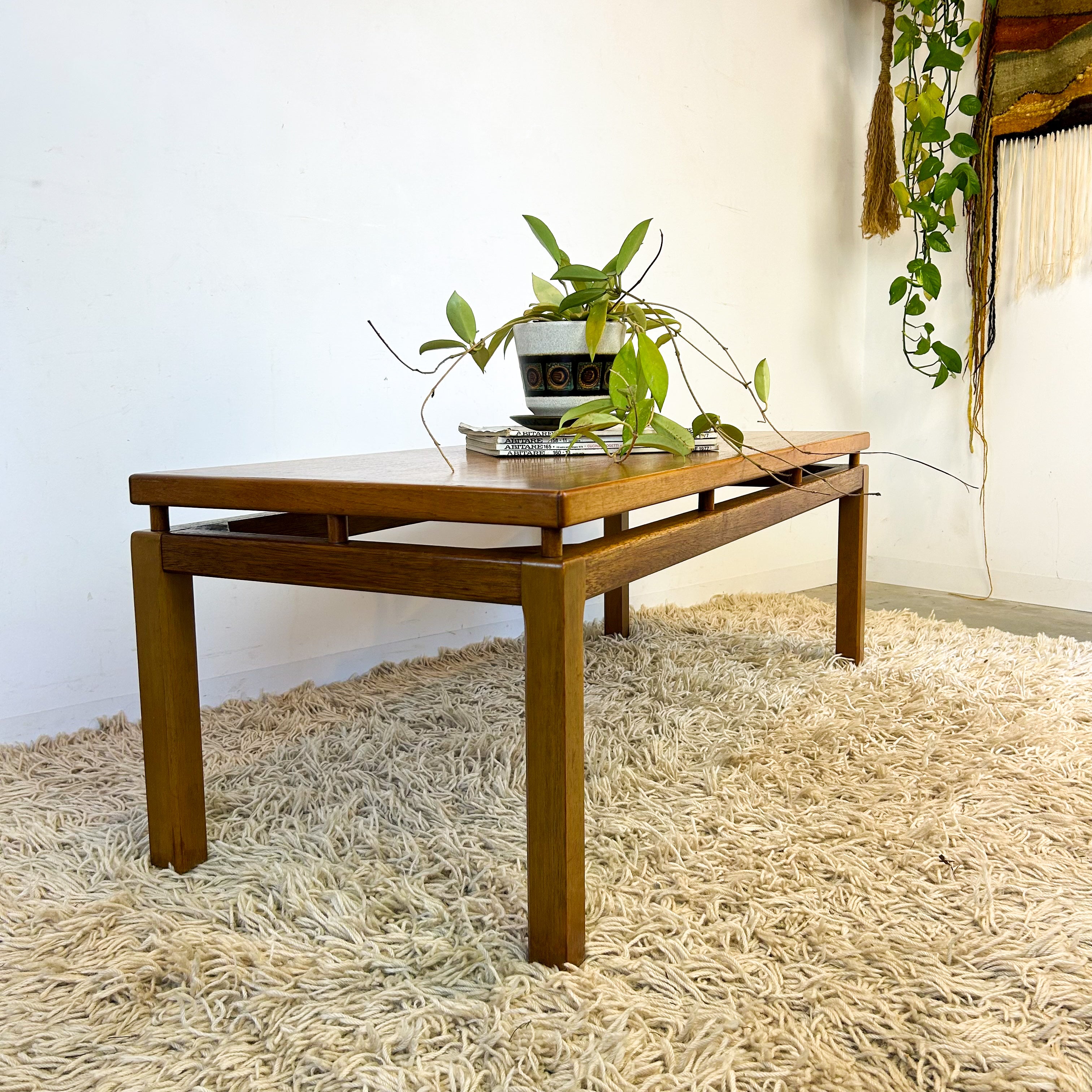 FLOATING COFFEE TABLE - HEY JUDE WORKSHOP • Vintage furniture & objects Melbourne