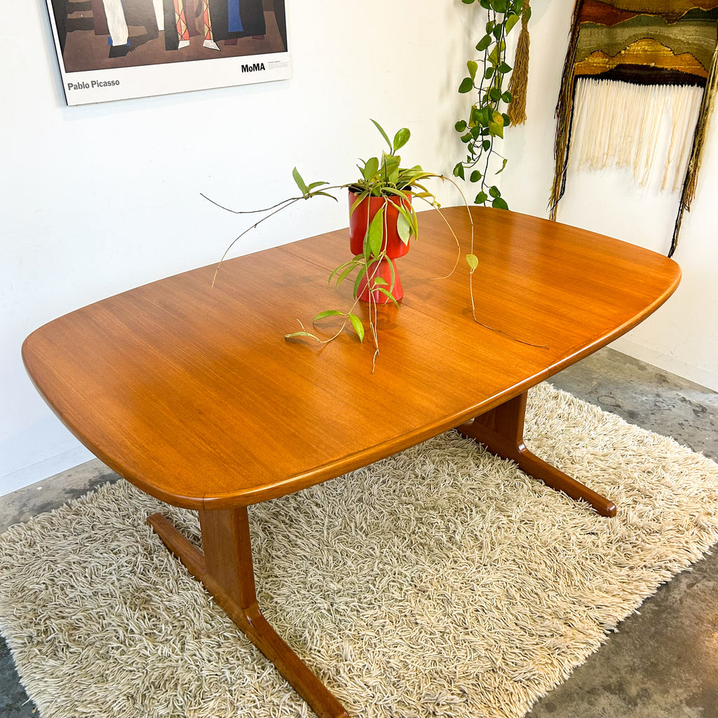 PEDESTAL EXTENSION DINING TABLE & SIX CHAIRS - HEY JUDE WORKSHOP • Vintage furniture & objects Melbourne