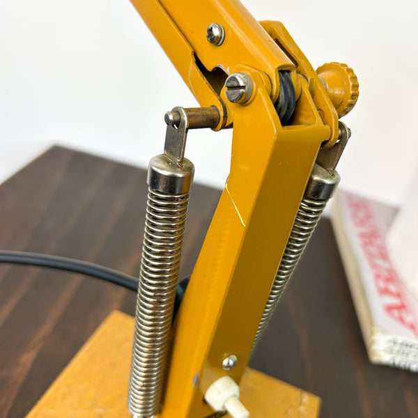 PLANET STUDIO K DESK LAMP MUSTARD