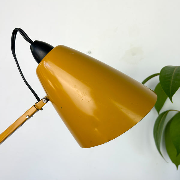 PLANET STUDIO K DESK LAMP MUSTARD
