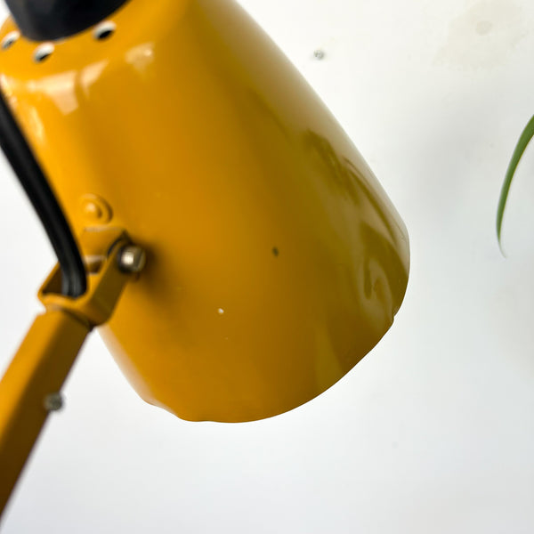 PLANET STUDIO K DESK LAMP MUSTARD