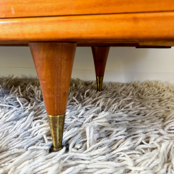 HAYSON DRESSER WITH MIRROR & LIGHT