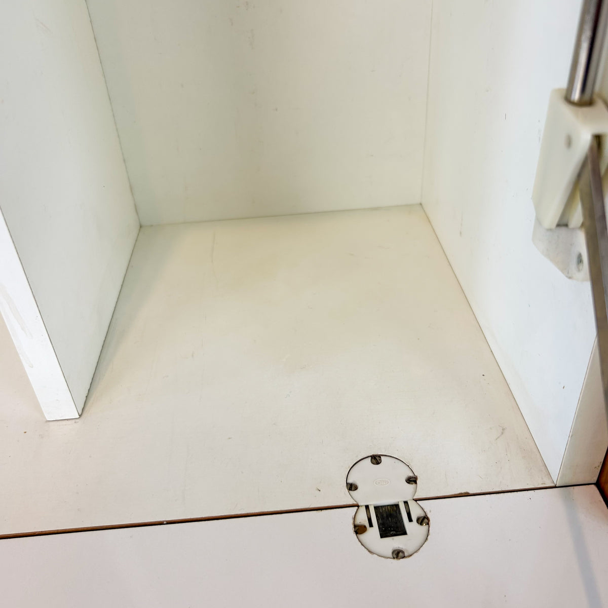 PARAMOUNT WALL UNIT - HEY JUDE WORKSHOP • Vintage furniture & objects Melbourne