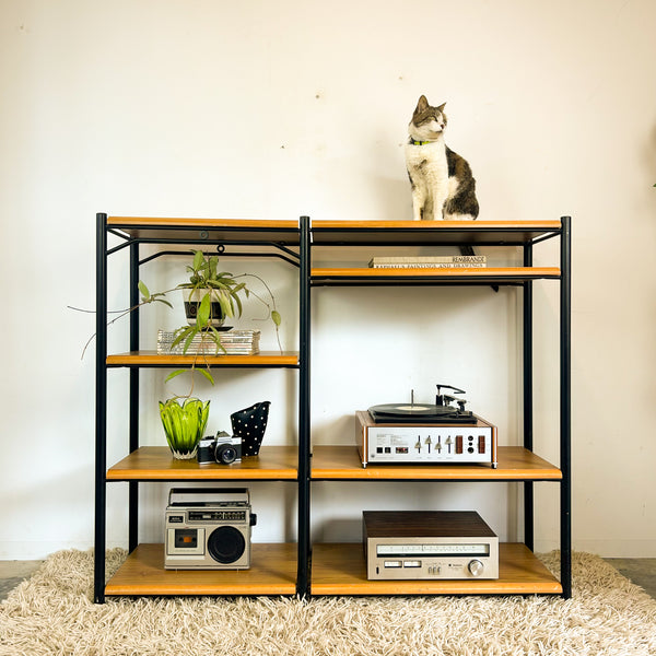 LARGE SHELVING UNIT