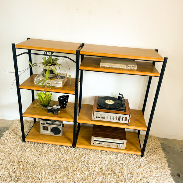 LARGE SHELVING UNIT