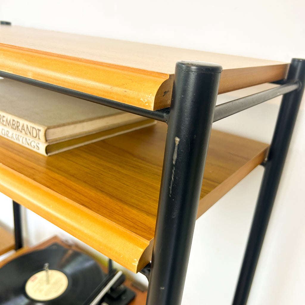LARGE SHELVING UNIT