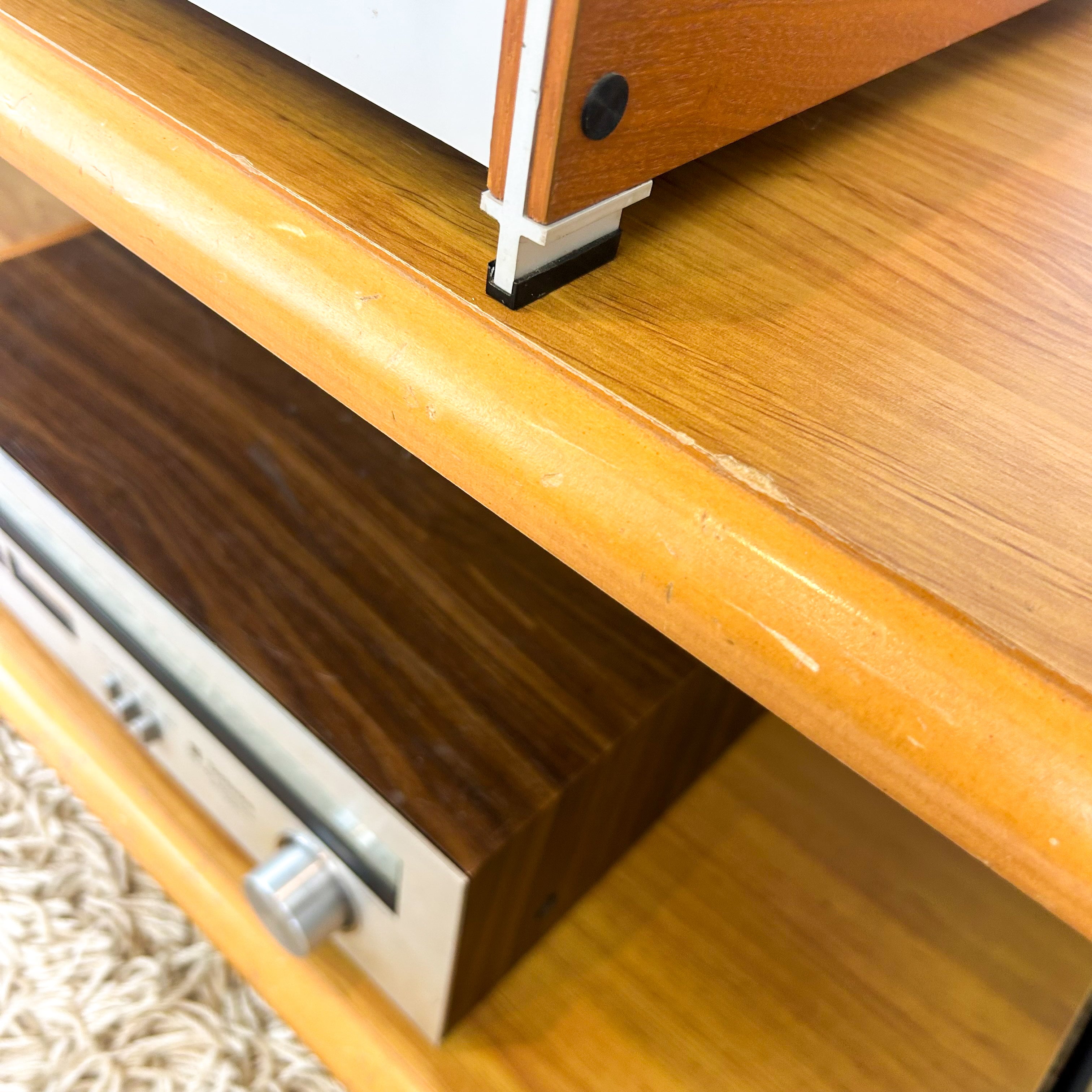 LARGE SHELVING UNIT