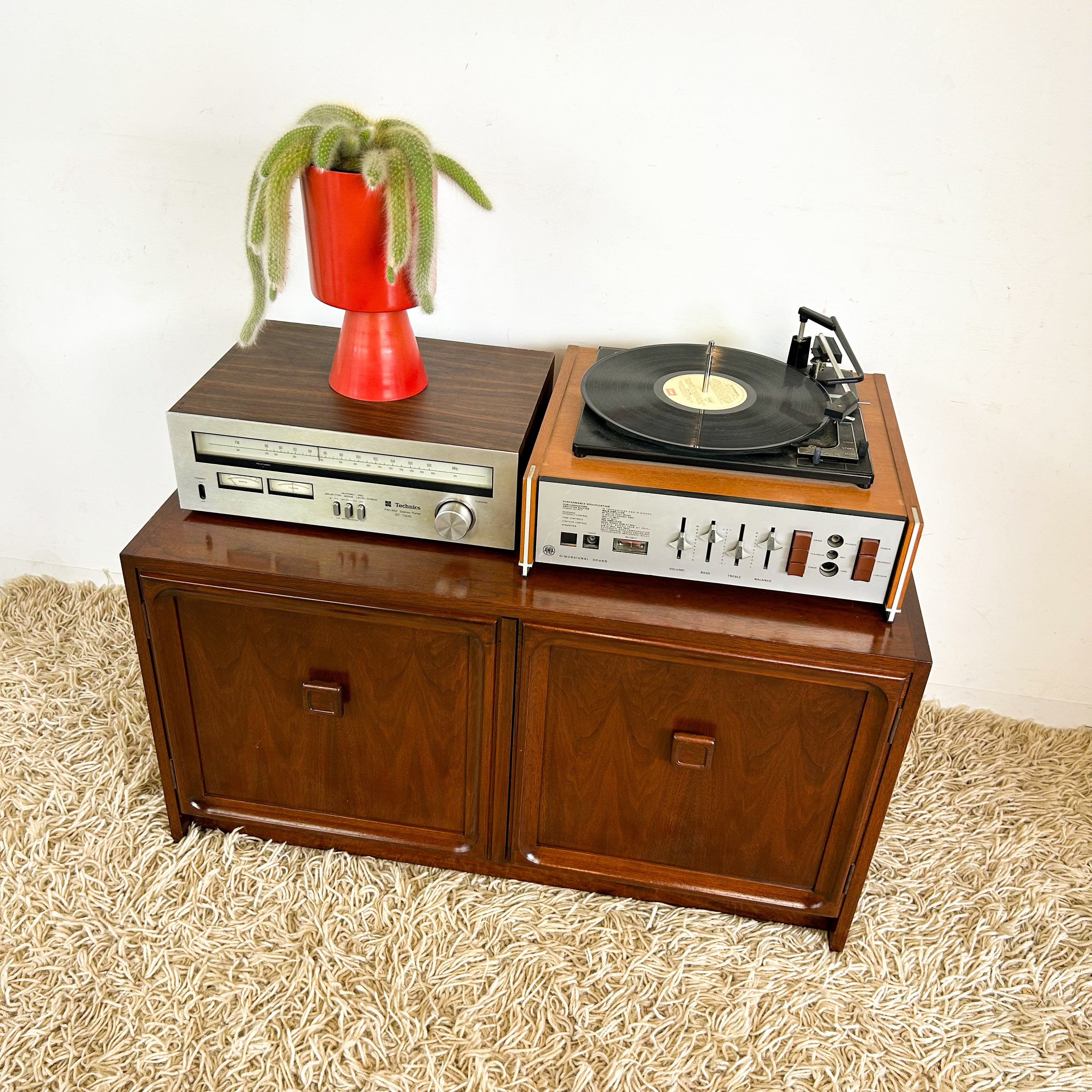 PARKER CABINET