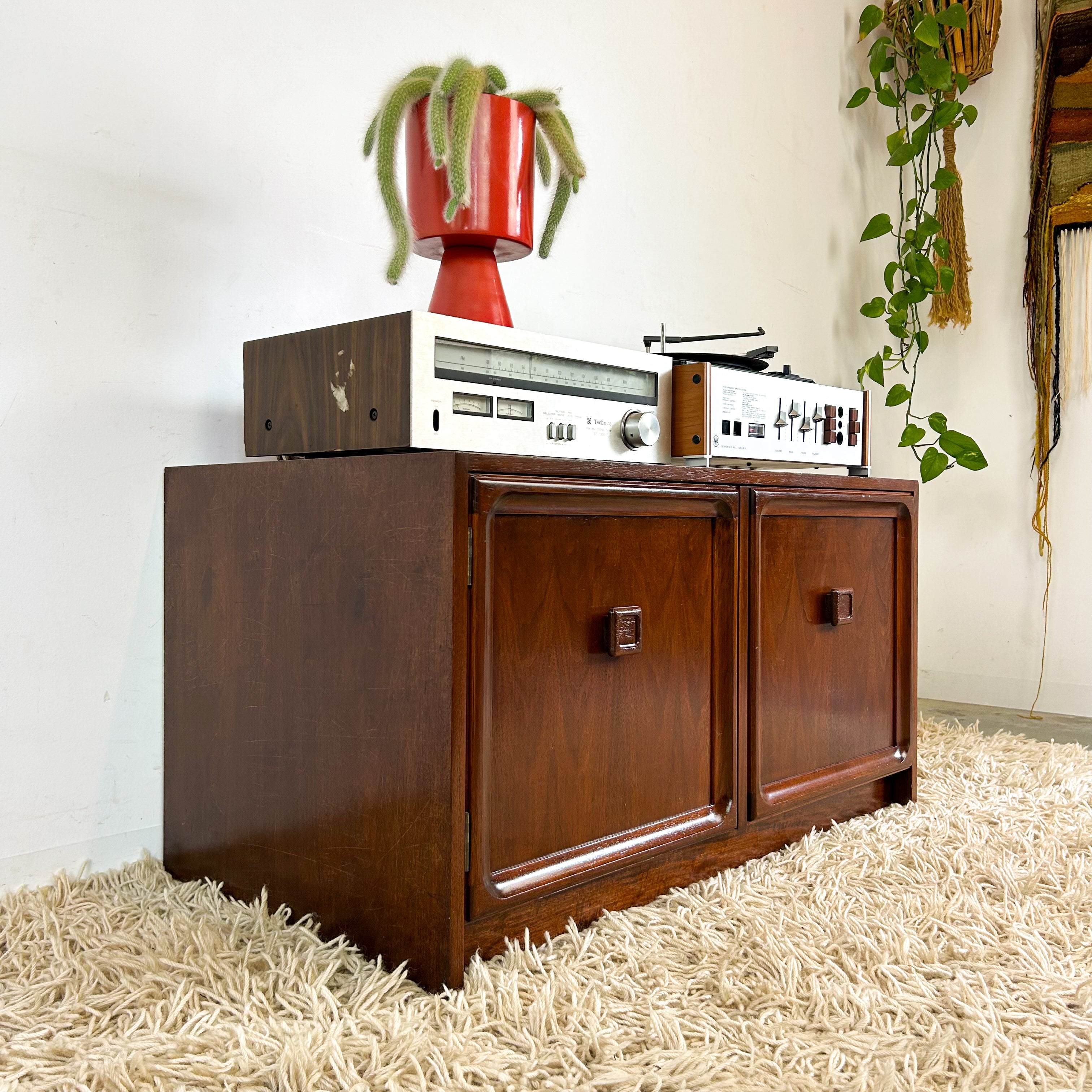 PARKER CABINET