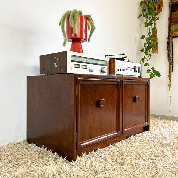 PARKER CABINET