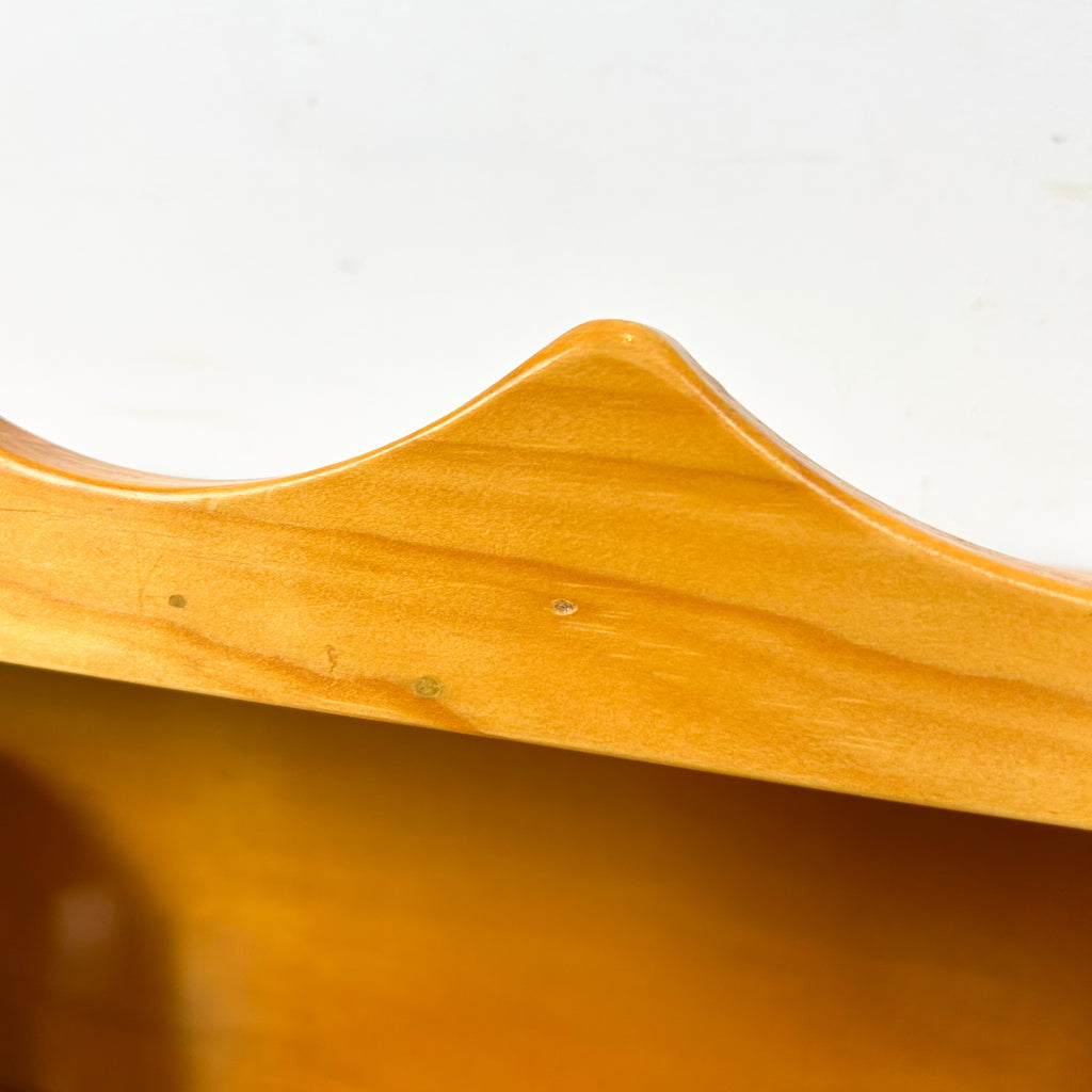 SHADOW BOX WITH SCALLOPED EDGE - HEY JUDE WORKSHOP • Vintage furniture & objects Melbourne