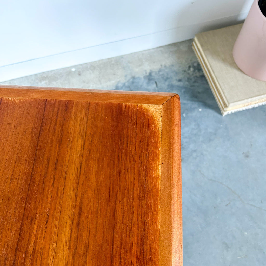 KALMAR SIDE TABLE