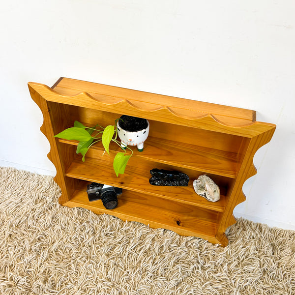 SHADOW BOX WITH SCALLOPED EDGE - HEY JUDE WORKSHOP • Vintage furniture & objects Melbourne