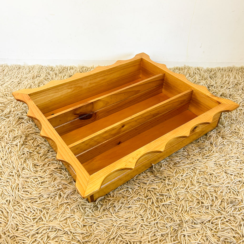 SHADOW BOX WITH SCALLOPED EDGE - HEY JUDE WORKSHOP • Vintage furniture & objects Melbourne