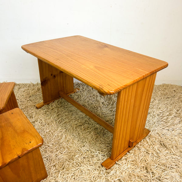 KIDS PINE TABLE & CHAIRS SET