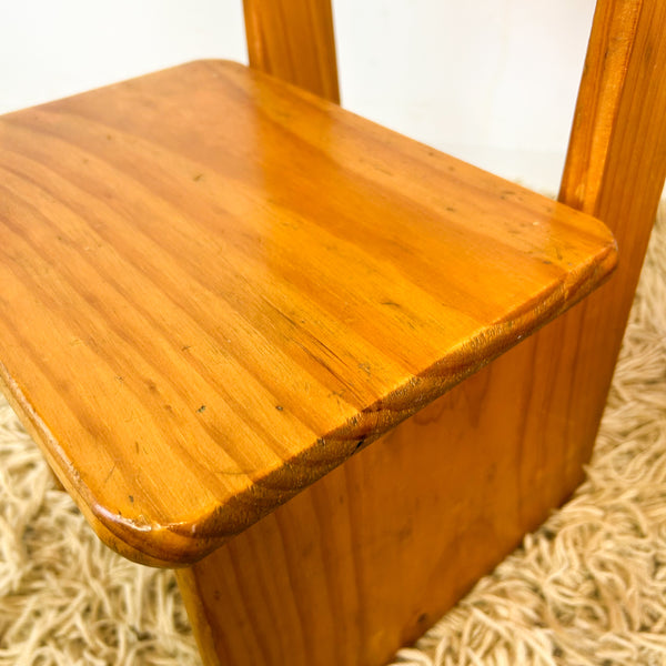 KIDS PINE TABLE & CHAIRS SET