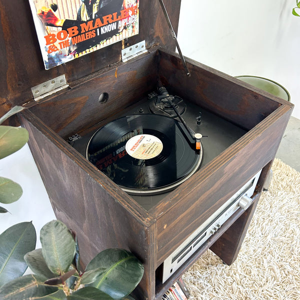 TURNTABLE STEREO CABINET