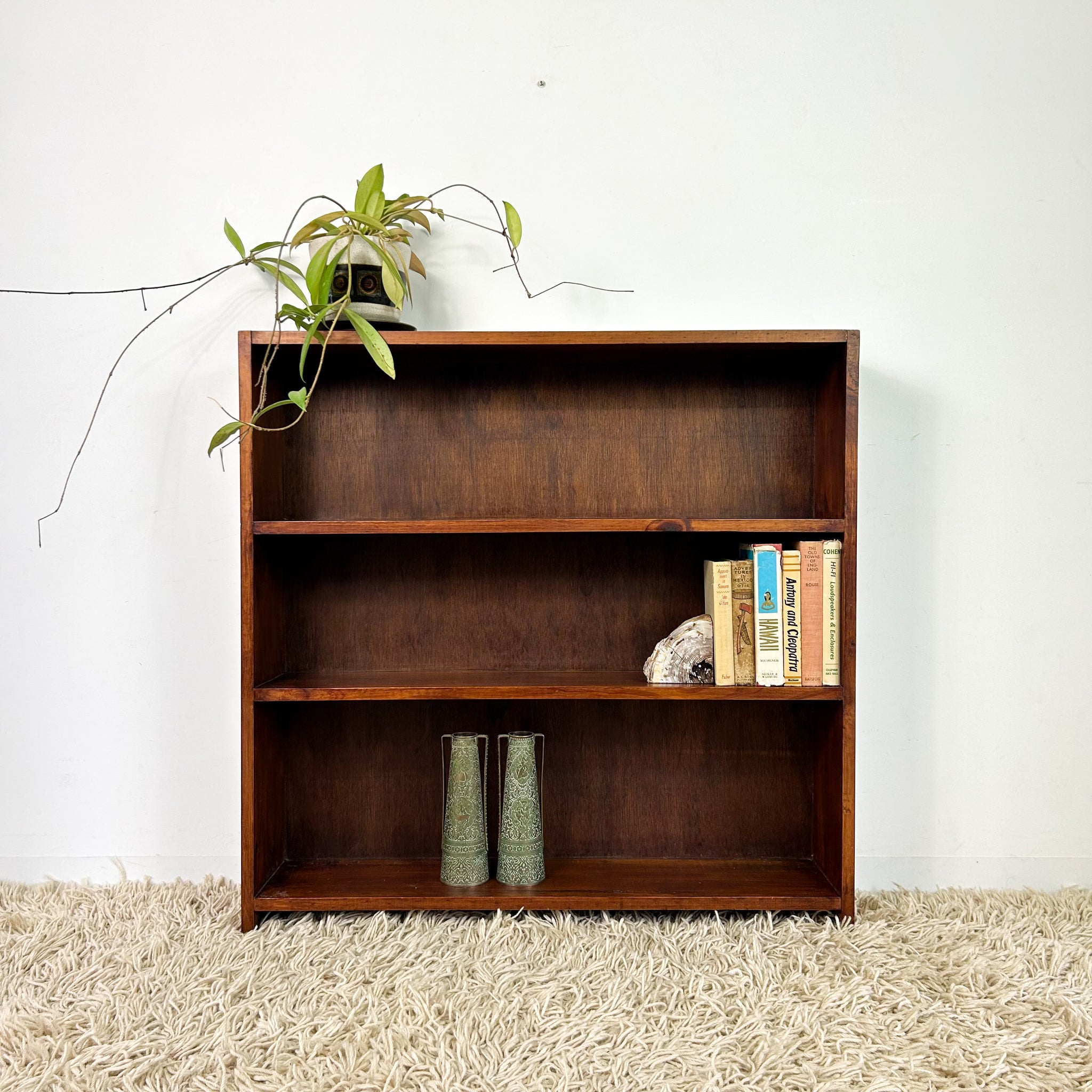 TIMBER BOOKCASE