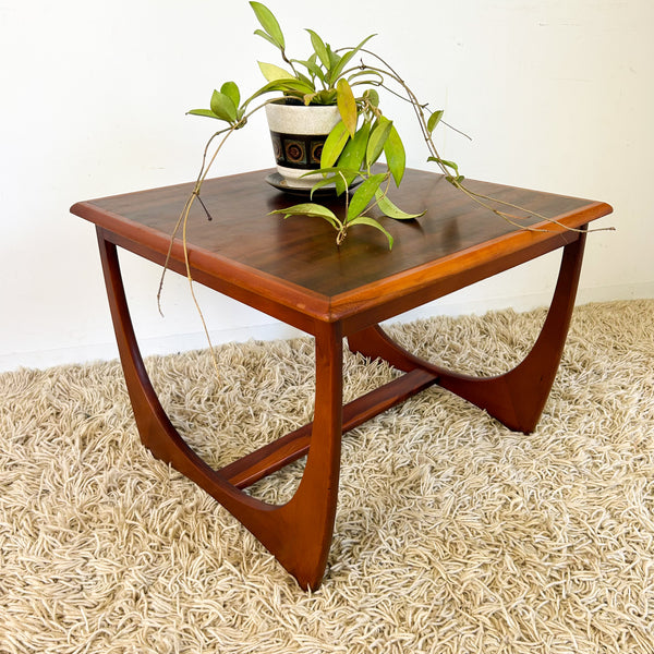 KALMAR COFFEE TABLE