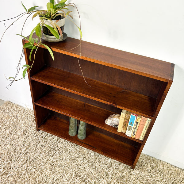 TIMBER BOOKCASE