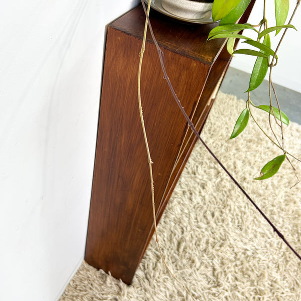 TIMBER BOOKCASE
