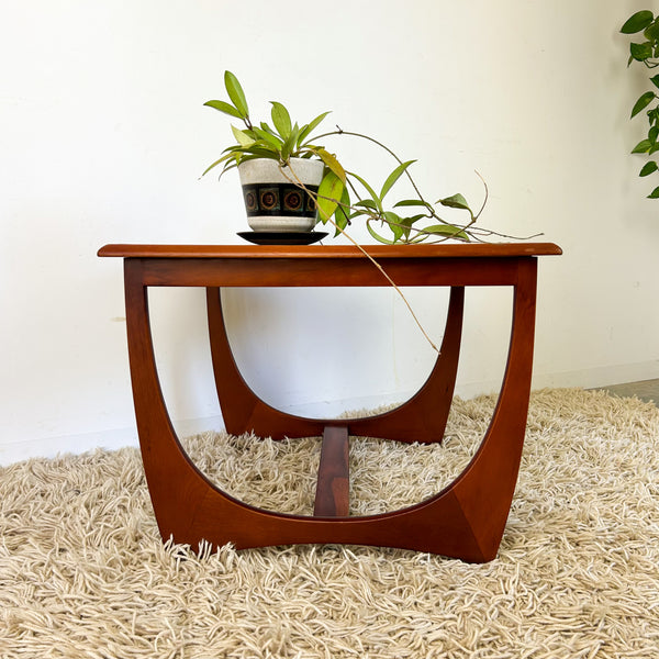 KALMAR COFFEE TABLE