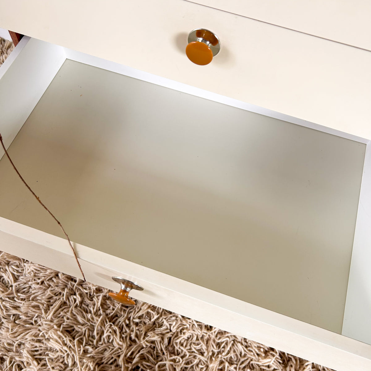 SCHREIBER SIDEBOARD
