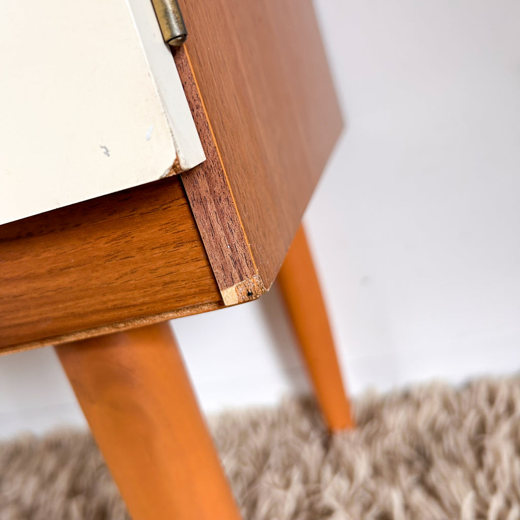 SCHREIBER SIDEBOARD