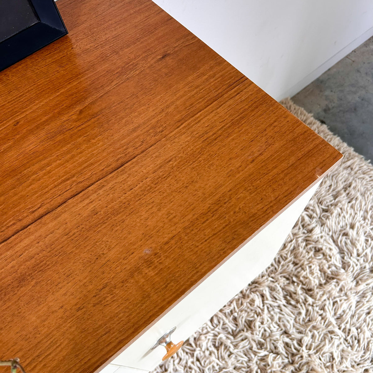 SCHREIBER SIDEBOARD