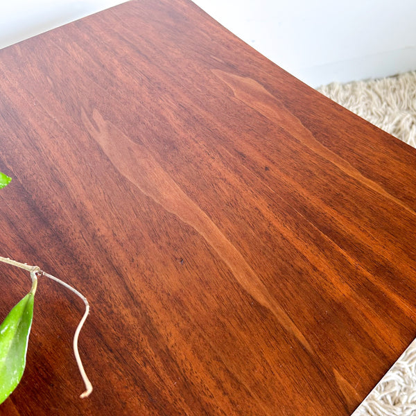 TWO-TIER COFFEE TABLE