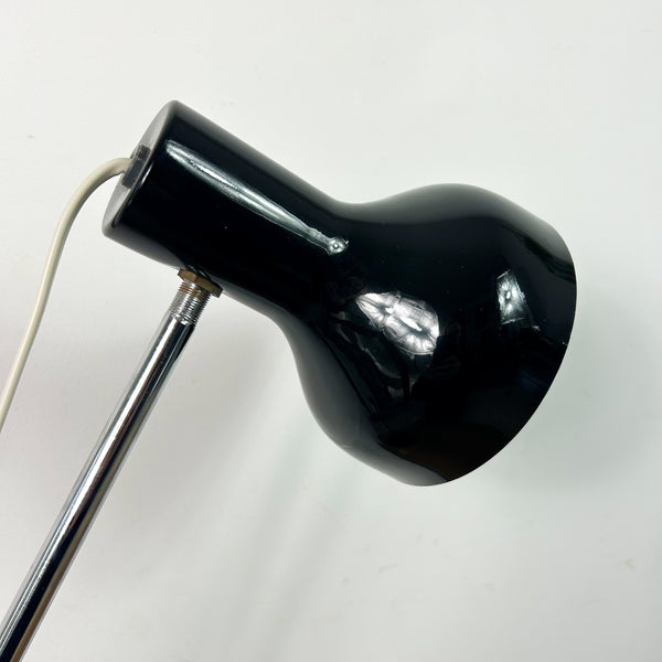 BLACK TABLE LAMP