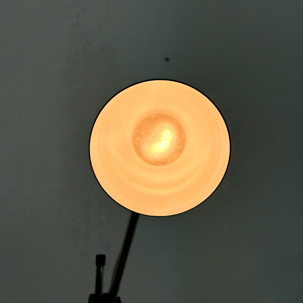 BLACK TABLE LAMP