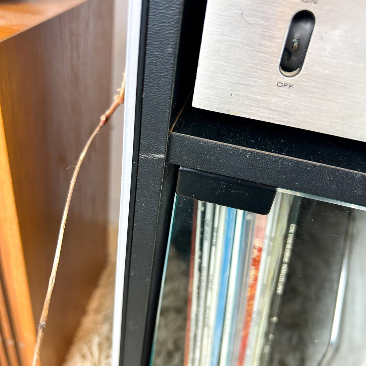 STEREO CABINET