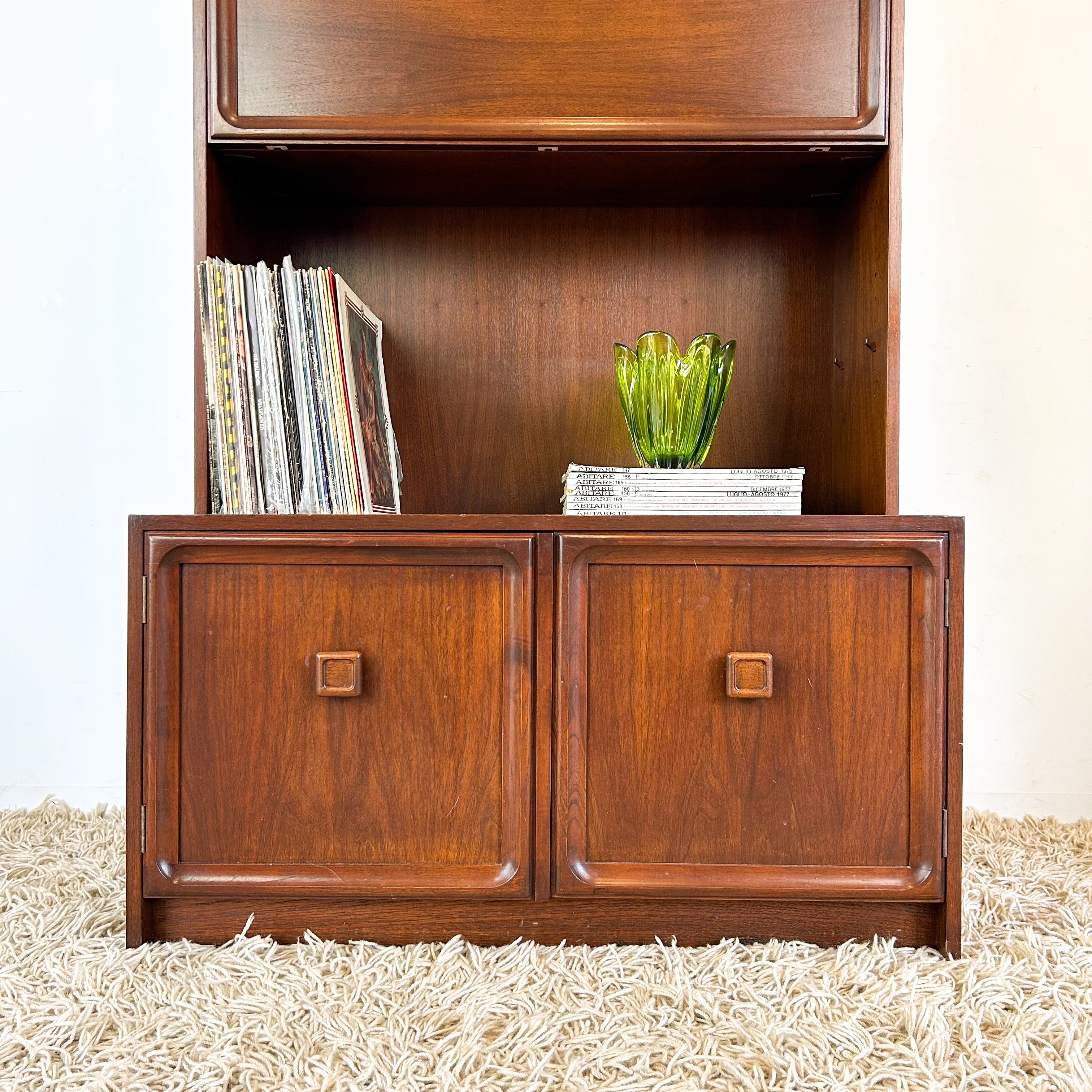 PARKER WALL UNIT