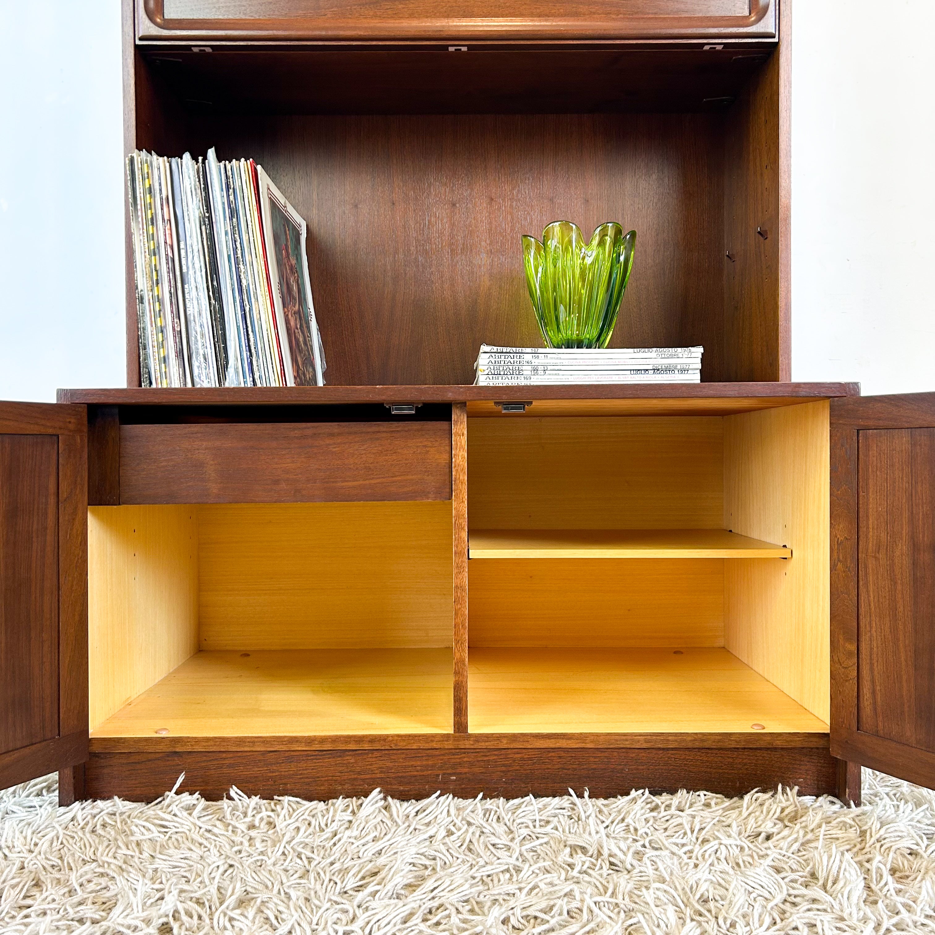 PARKER WALL UNIT