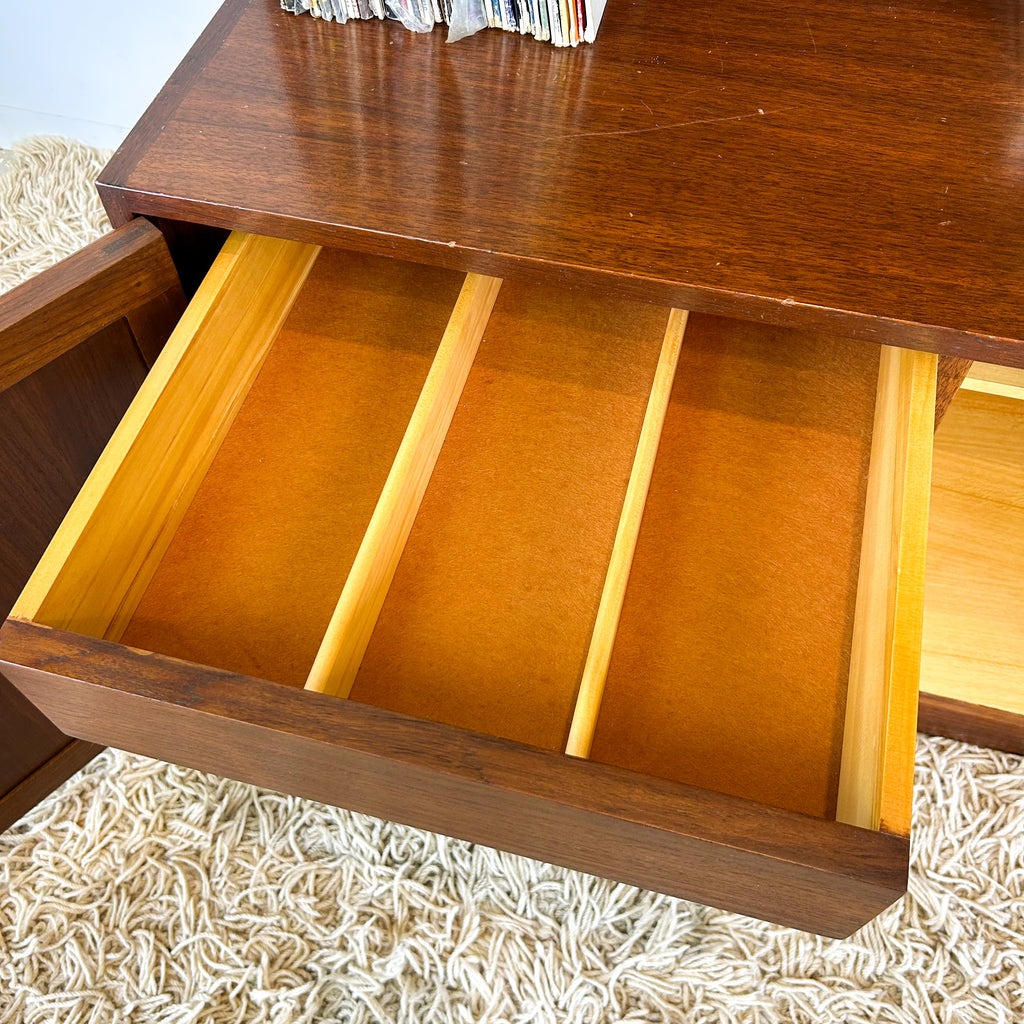 PARKER WALL UNIT